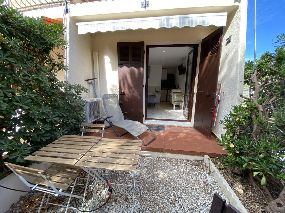 耶尔L Annexe Des Sables别墅 客房 照片